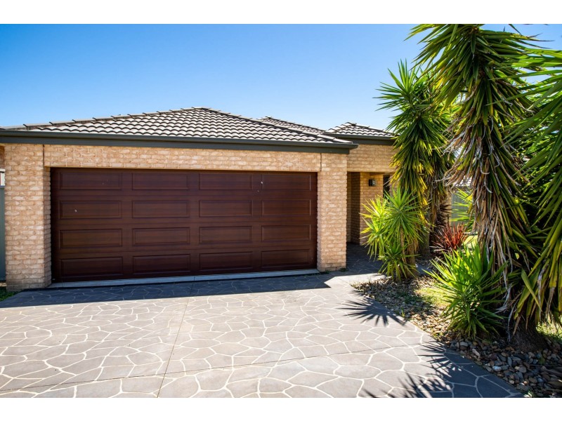 59 Egret Way, Thurgoona NSW 2640