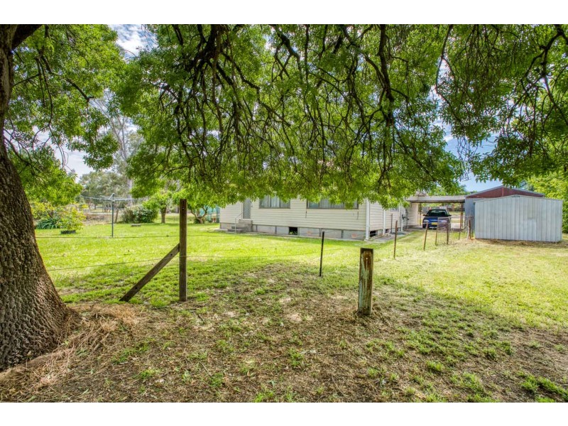 449 Kremur Street, West Albury NSW 2640