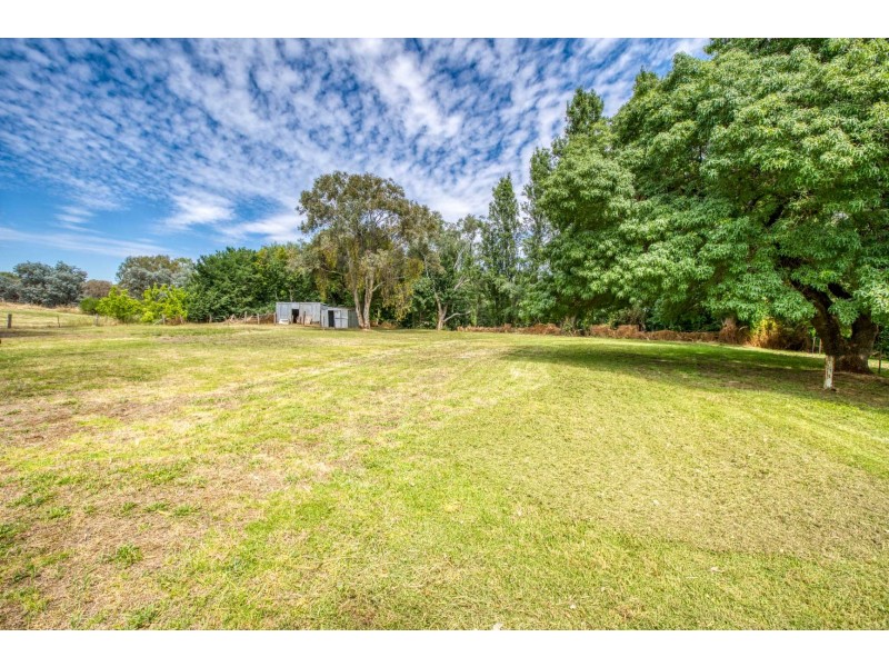 449 Kremur Street, West Albury NSW 2640