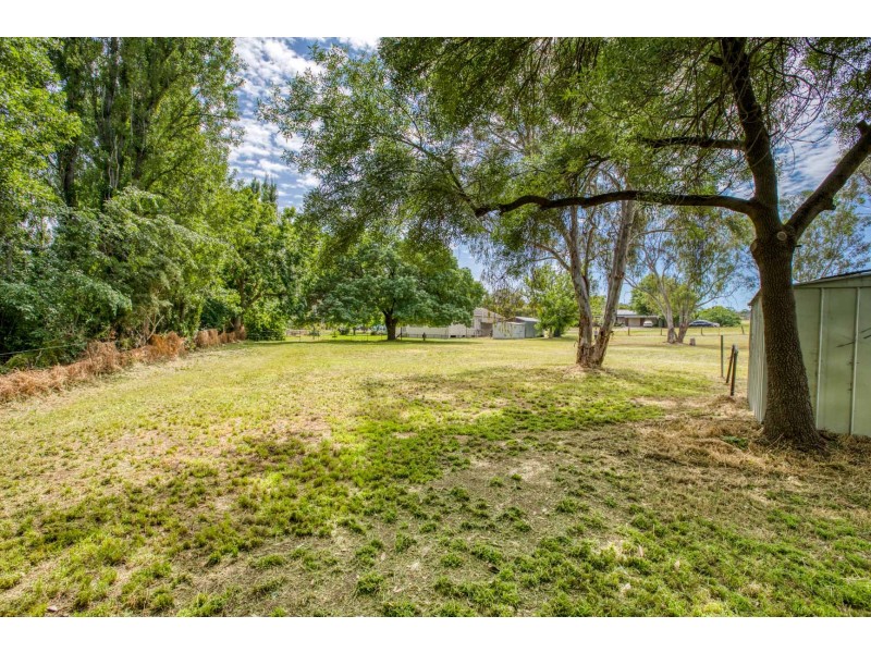 449 Kremur Street, West Albury NSW 2640