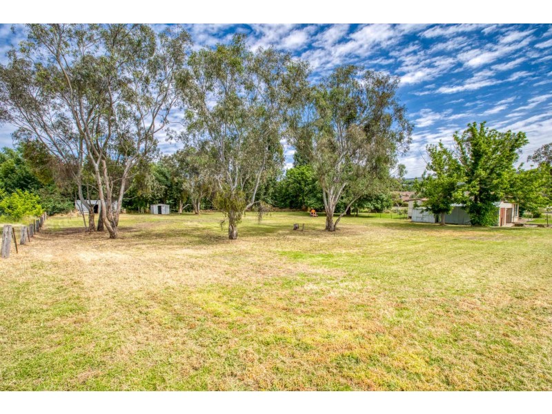 449 Kremur Street, West Albury NSW 2640