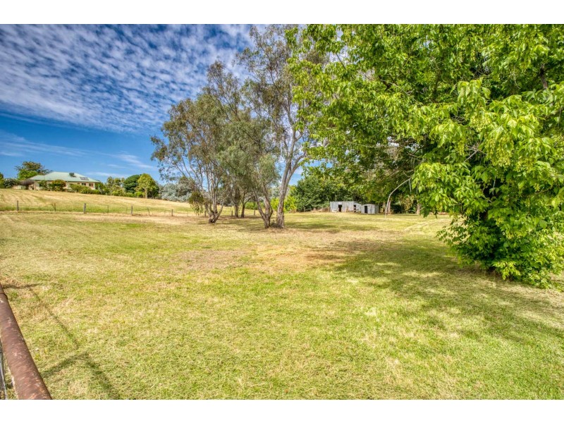 449 Kremur Street, West Albury NSW 2640