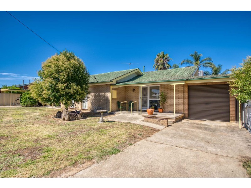 491 Hartley Street, Lavington NSW 2641