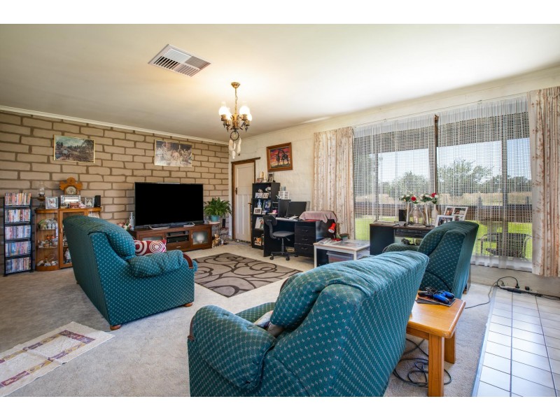 41 Vine Drive, Jindera NSW 2642