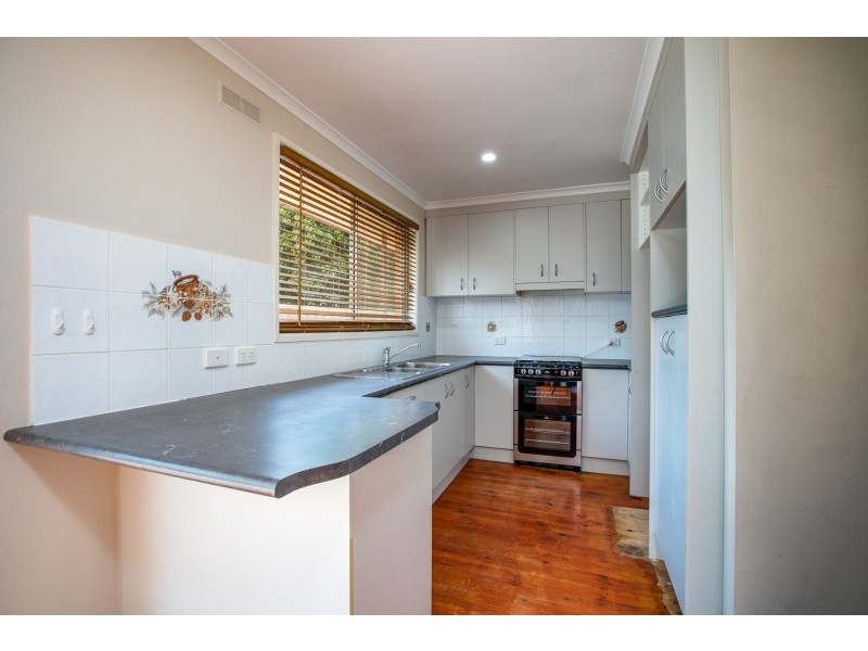 6 Conmurra Way, Springdale Heights NSW 2641