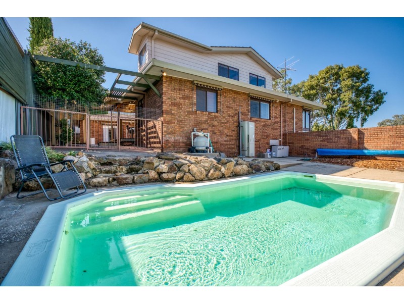 410 Colley Street, Lavington NSW 2641