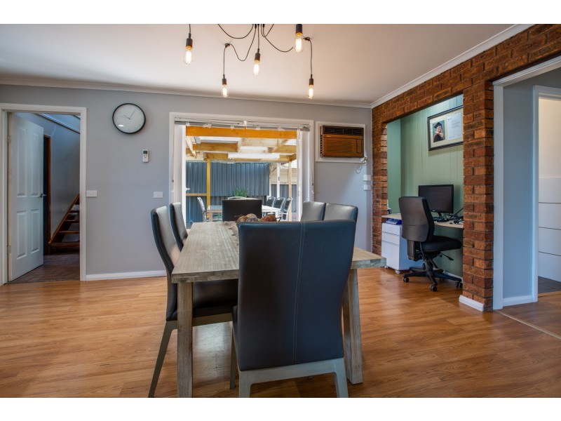 410 Colley Street, Lavington NSW 2641