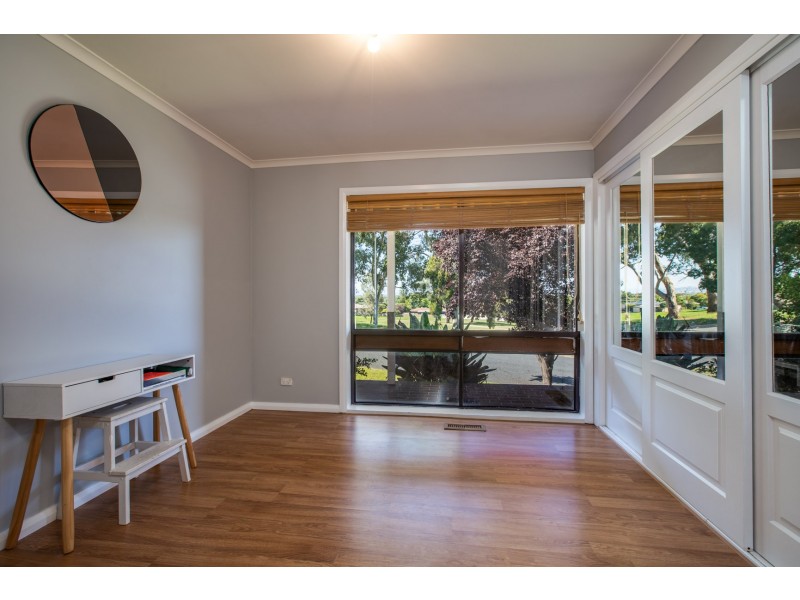 410 Colley Street, Lavington NSW 2641