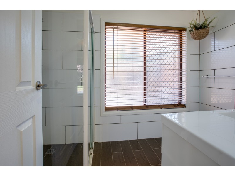 410 Colley Street, Lavington NSW 2641