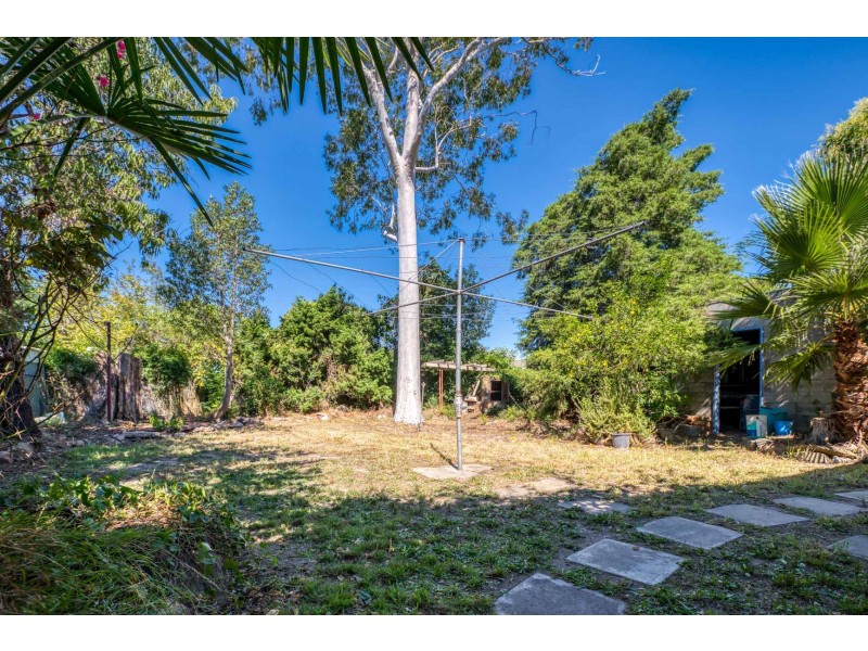 474 Ashford Street, Lavington NSW 2641