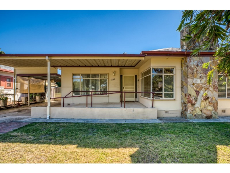 296 Kooba Street, North Albury NSW 2640