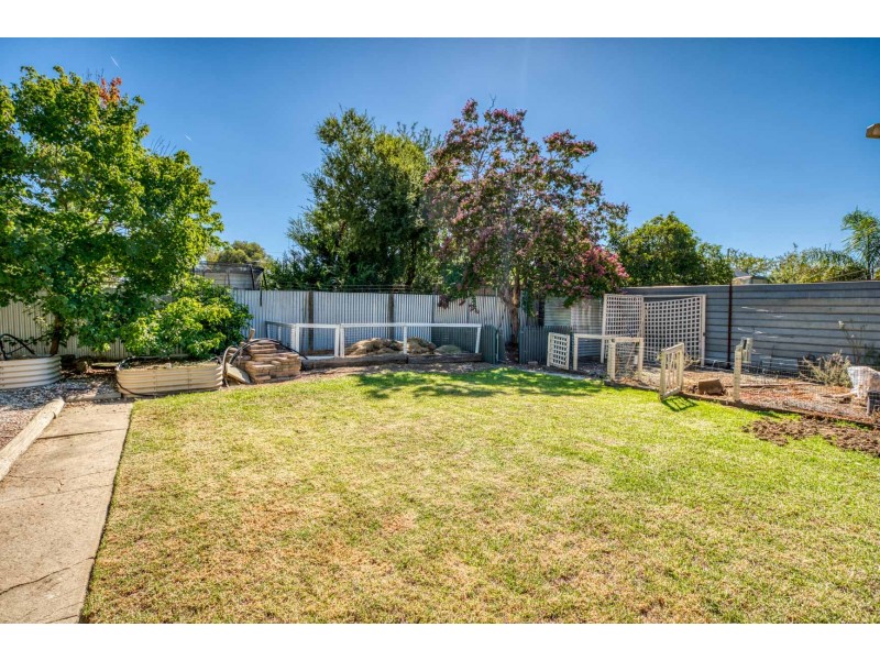 296 Kooba Street, North Albury NSW 2640