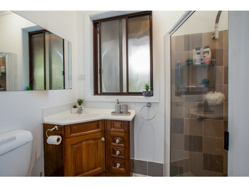 442 Reid Avenue, Lavington NSW 2641