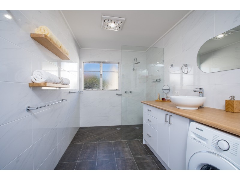 989 Wewak Street, North Albury NSW 2640