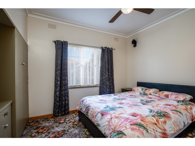 989 Wewak Street, North Albury NSW 2640