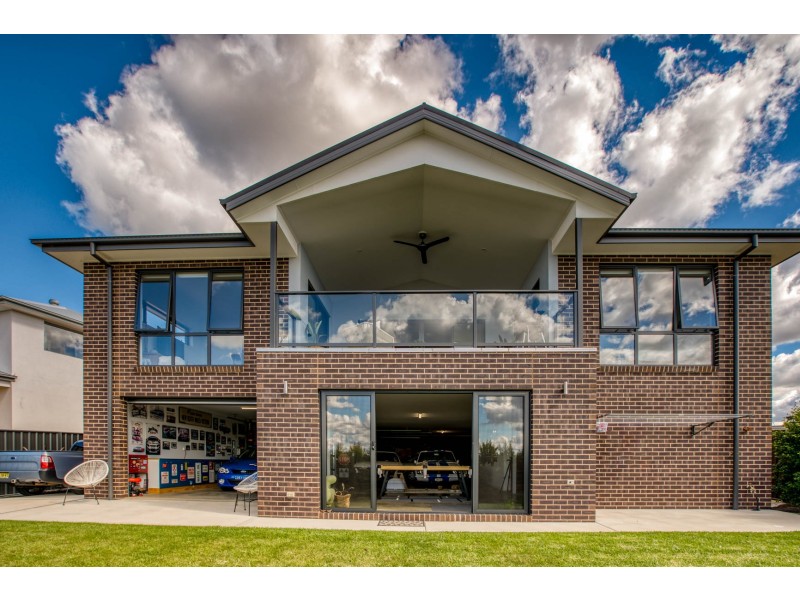 53 Smiggins Drive, Thurgoona NSW 2640