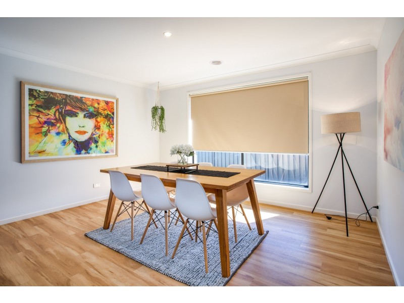 15 Zellar Court, Thurgoona NSW 2640