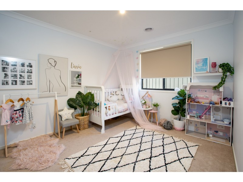 15 Zellar Court, Thurgoona NSW 2640