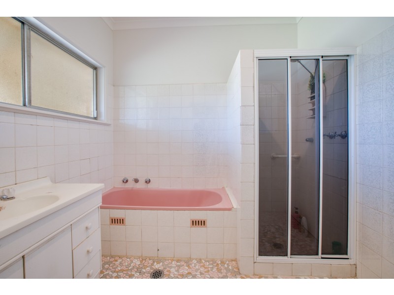 520 Prune St, Lavington NSW 2641