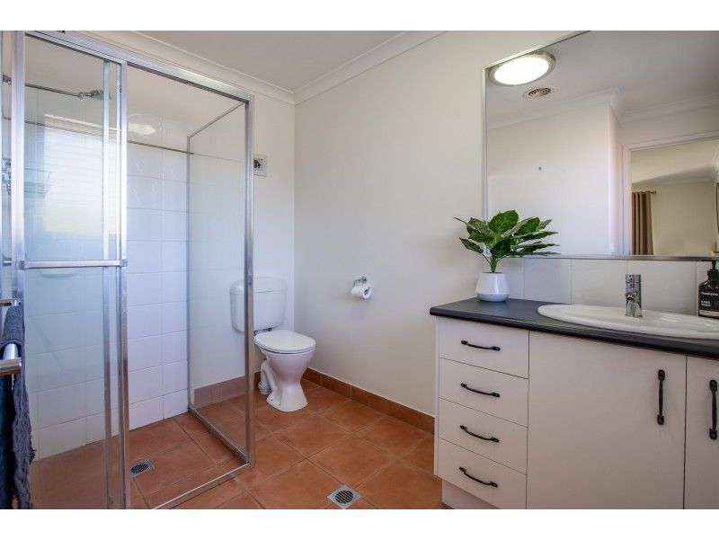 51 Darrambal Drive, Springdale Heights NSW 2641