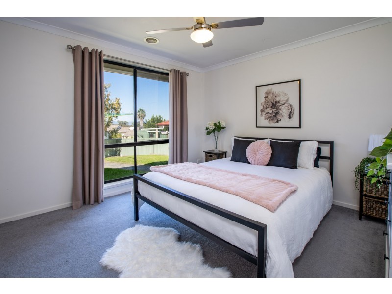 51 Darrambal Drive, Springdale Heights NSW 2641