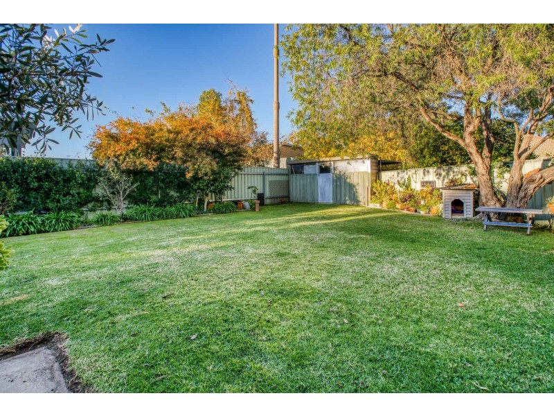 802 St James Crescent, North Albury NSW 2640