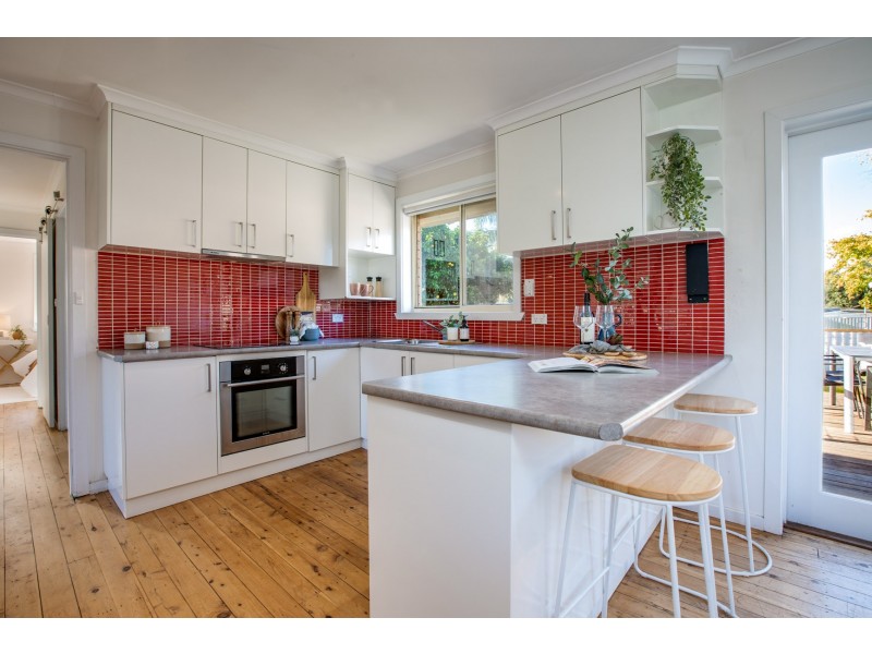 456 Jason Court, Lavington NSW 2641