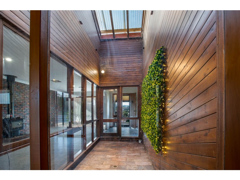 407 Halehaven Crescent, Lavington NSW 2641