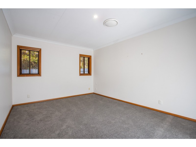 407 Halehaven Crescent, Lavington NSW 2641