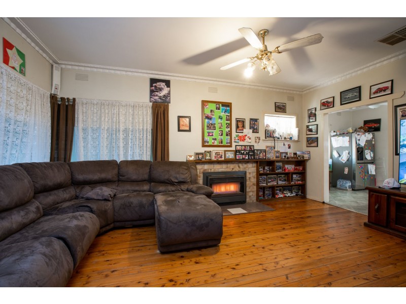 484 McDonald Road, Lavington NSW 2641