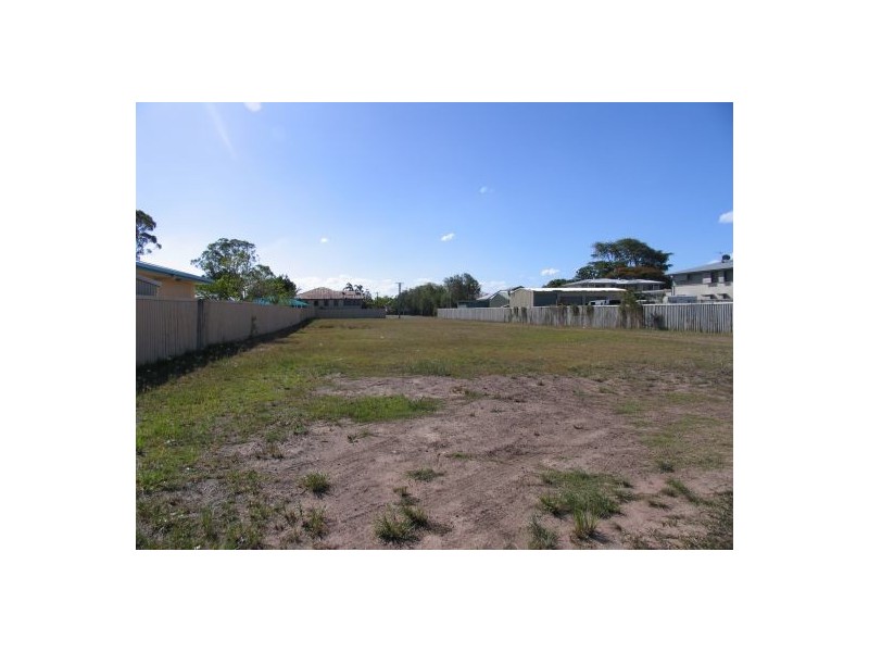158 Ferry Street, Maryborough QLD 4650