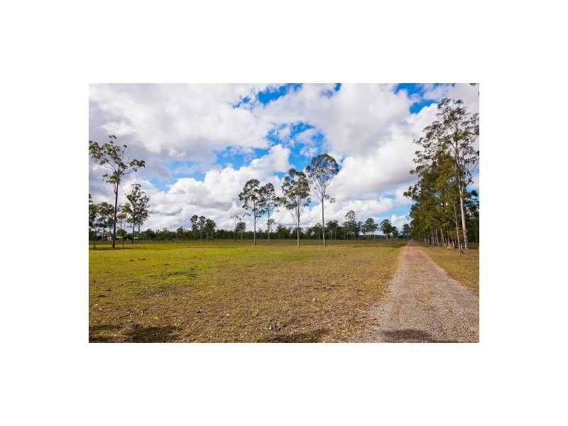 Pioneers Rest QLD 4650