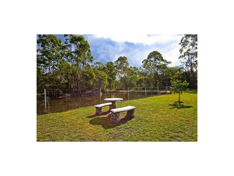 Pioneers Rest QLD 4650