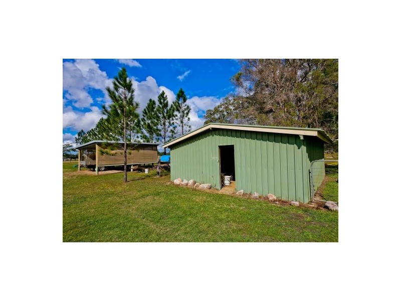 Pioneers Rest QLD 4650