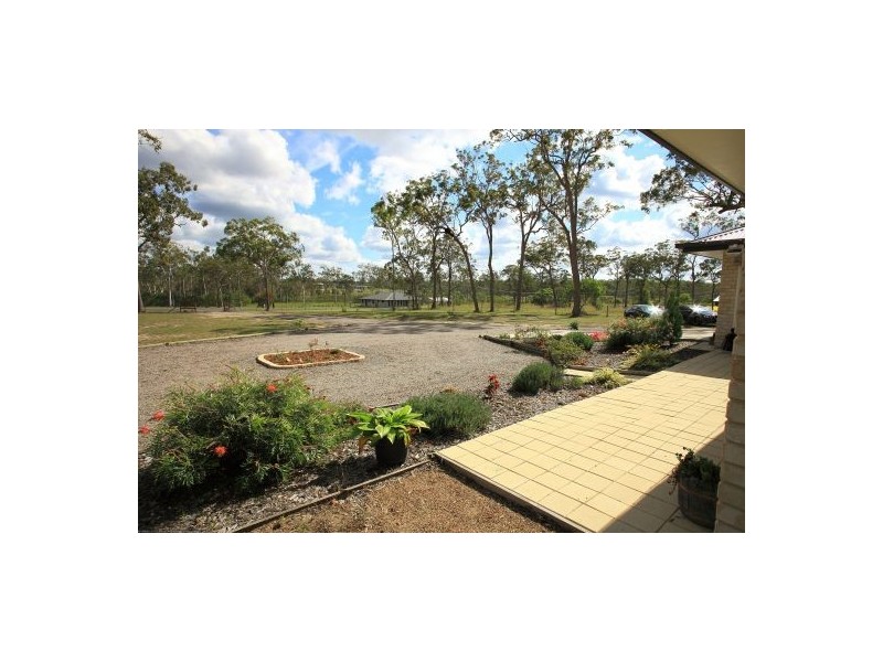 18 Niclintel Place, Oakhurst QLD 4650
