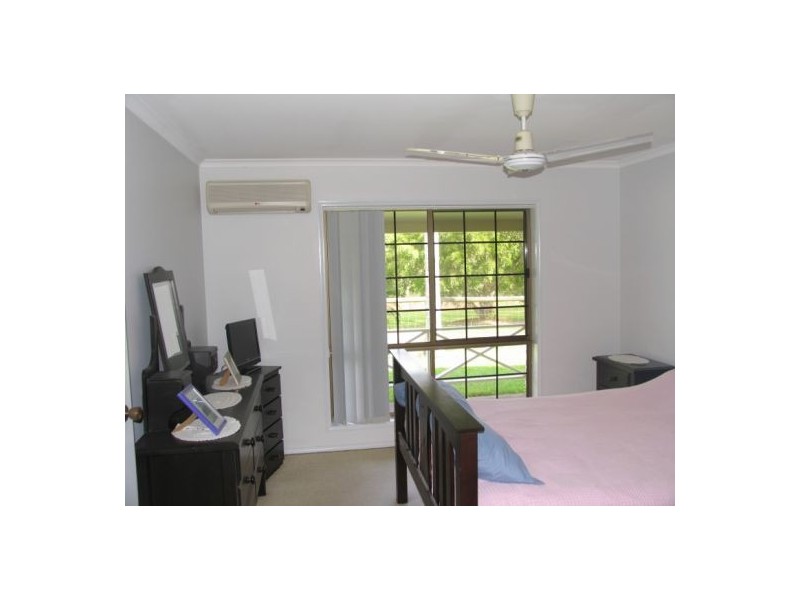 76 Bluebell Road, Tinana QLD 4650