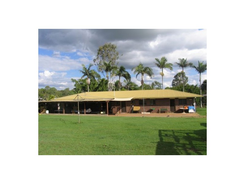 76 Bluebell Road, Tinana QLD 4650