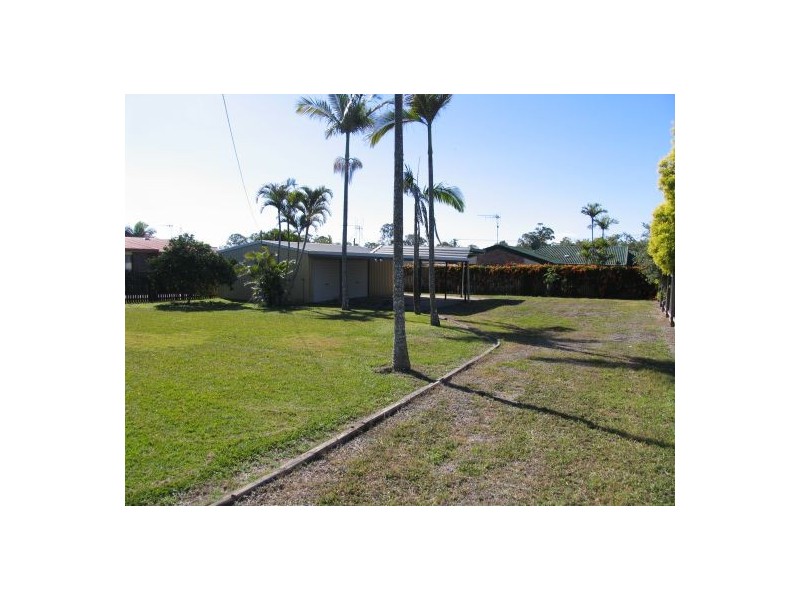 204 Cambridge, Granville QLD 4650