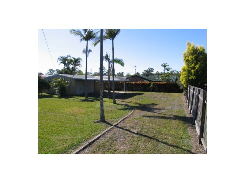 204 Cambridge, Granville QLD 4650