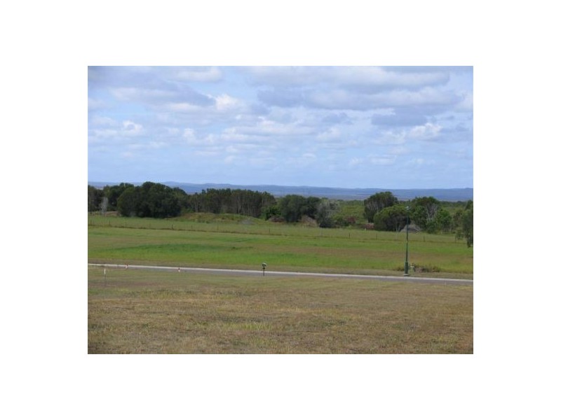 16 Bowarrady Ct, River Heads QLD 4655