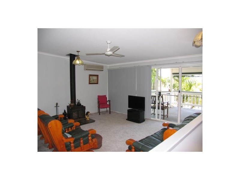 3 Yuruga Place, Tinana QLD 4650