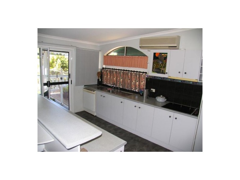 3 Yuruga Place, Tinana QLD 4650