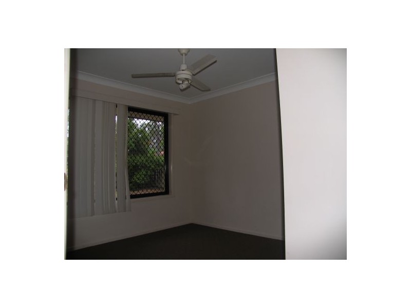 74 Lenthall, Aldershot QLD 4650