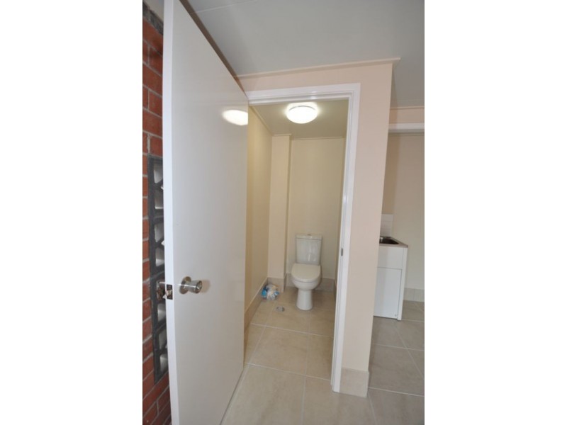 122 Hammersmith St, Coopers Plains QLD 4108