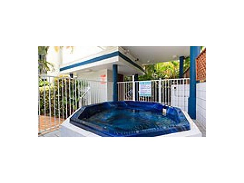 16/15 Anne Ave, Broadbeach QLD 4218