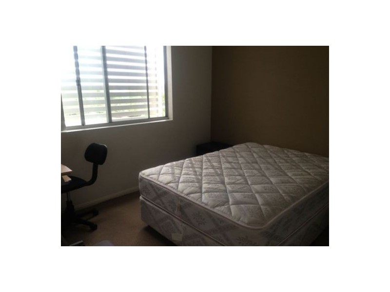 14 Le Grand Street, Macgregor QLD 4109