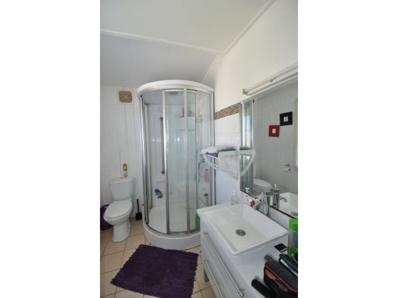 21 Lamberth Rd, Regents Park QLD 4118