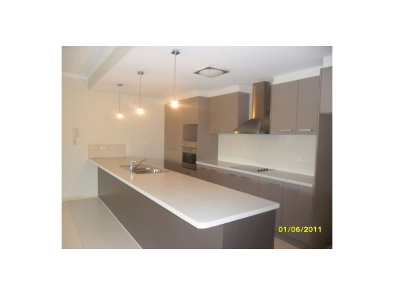 4 26 Sydney, Redcliffe QLD 4020