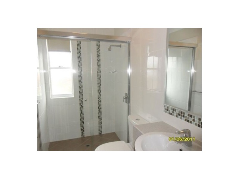 4 26 Sydney, Redcliffe QLD 4020