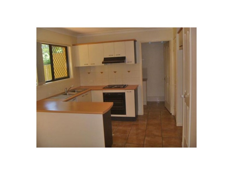 18 Pumice Str, Eight Mile Plains QLD 4113